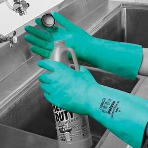 Polyco Nitri-Tech III Chemical-Resistant Glove